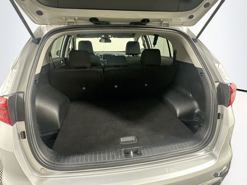 Used 2022 Kia Sportage LX image 27