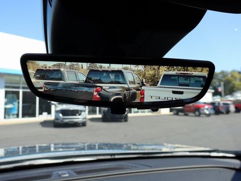 New 2026 Chevrolet Traverse Z71 w/ Enhanced Driving Package image 16