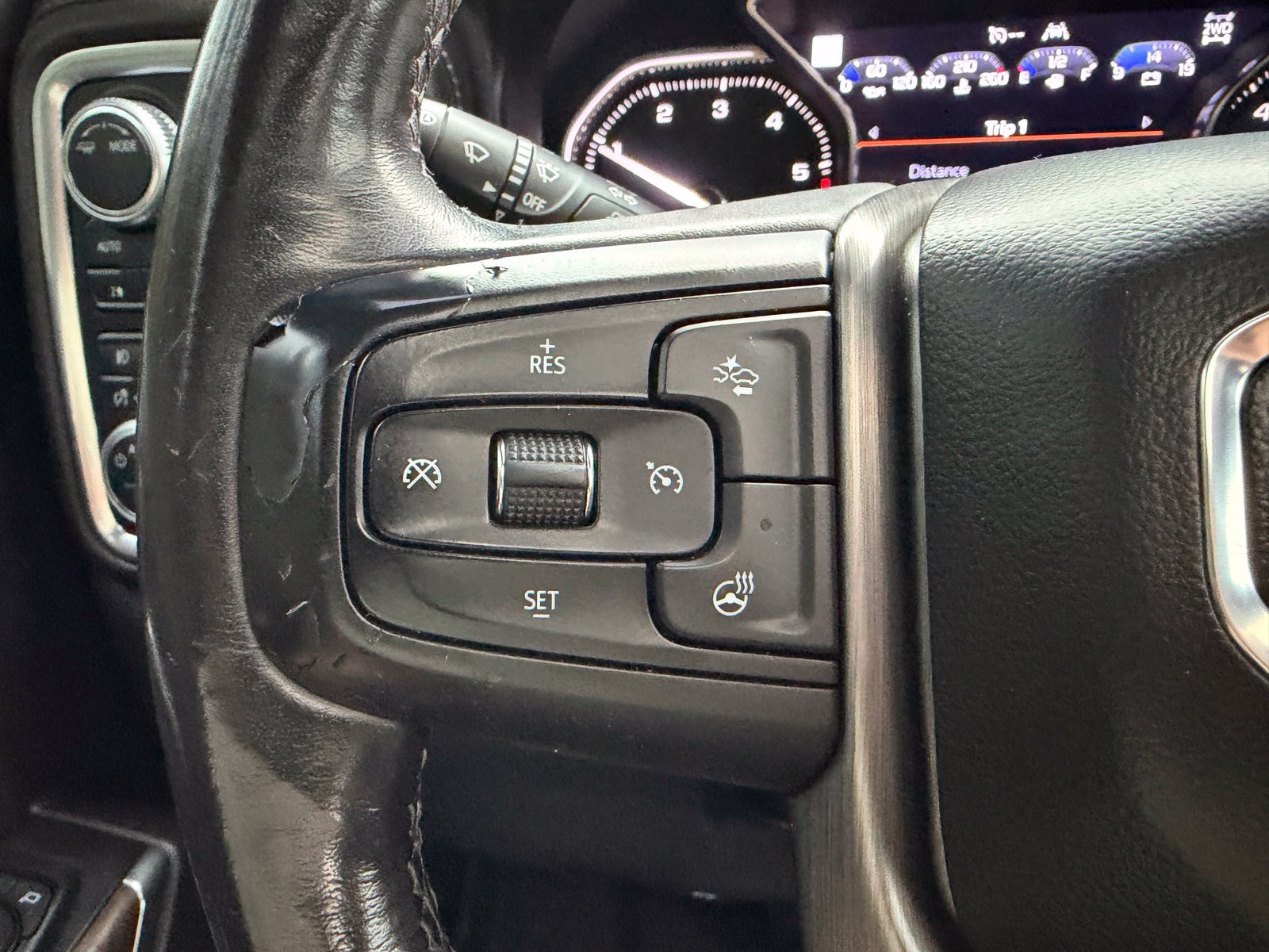 Used 2020 GMC Sierra 1500 Denali w/ Denali Ultimate Package AWD/4WD image 32