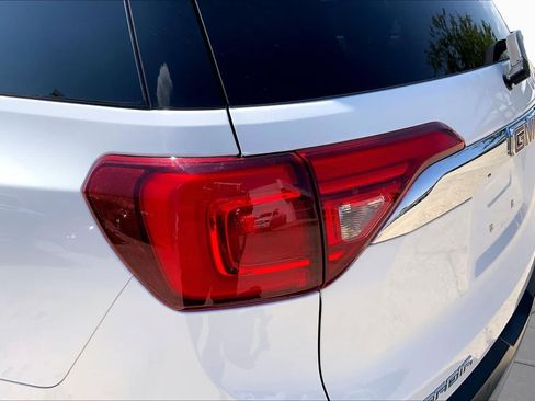Used 2019 GMC Acadia SLE w/ Driver Alert Package I FWD image 29