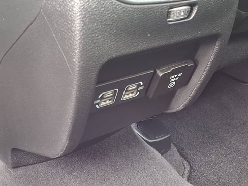 Used 2022 Jeep Cherokee Latitude Lux w/ Sun & Sound Group AWD/4WD image 17