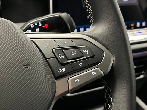 New 2026 Volkswagen Tiguan SE AWD/4WD image 26