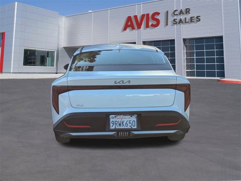 Used 2025 Kia K4 LXS image 7