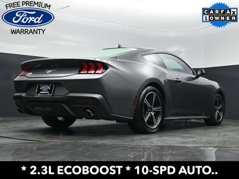 Used 2025 Ford Mustang Coupe RWD image 25