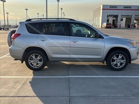 Used 2011 Toyota RAV4 2WD image 5