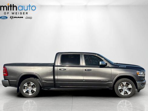 Used 2019 RAM 1500 Laramie AWD/4WD image 3