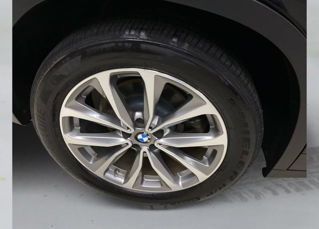 Used 2019 BMW X3 xDrive30i w/ Convenience Package AWD/4WD image 18