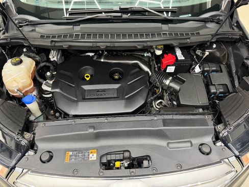 Used 2017 Ford Edge SE AWD/4WD image 7