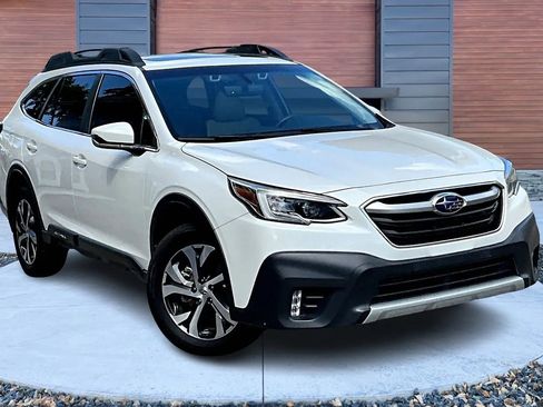 Used 2022 Subaru Outback Limited w/ Popular Package #2 image 1
