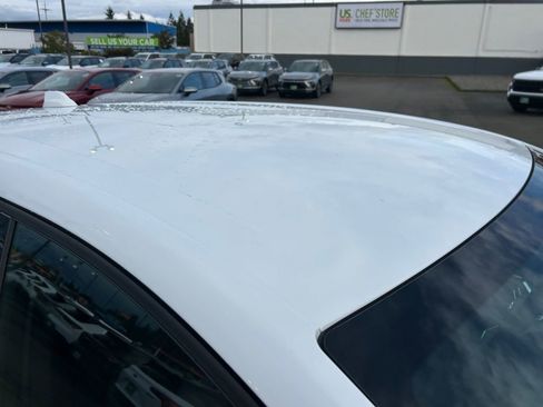 New 2026 Chevrolet Equinox EV LT image 28