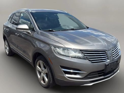 Used 2017 Lincoln MKC Premiere AWD/4WD image 7