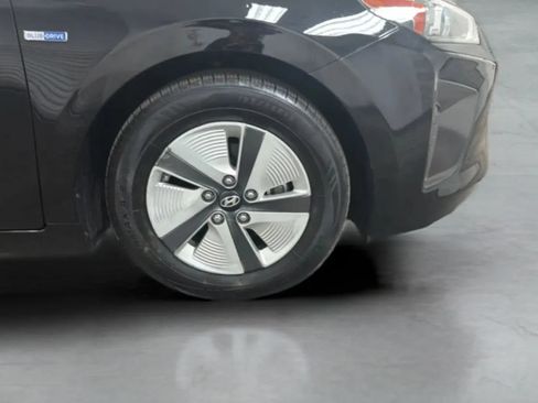 Used 2017 Hyundai Ioniq Blue FWD image 24