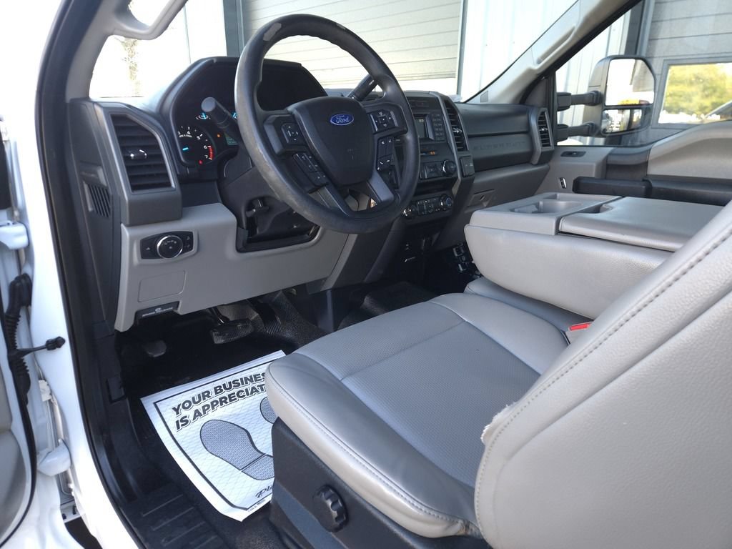 Used 2017 Ford F250 XL w/ Power Equipment Group AWD/4WD image 13