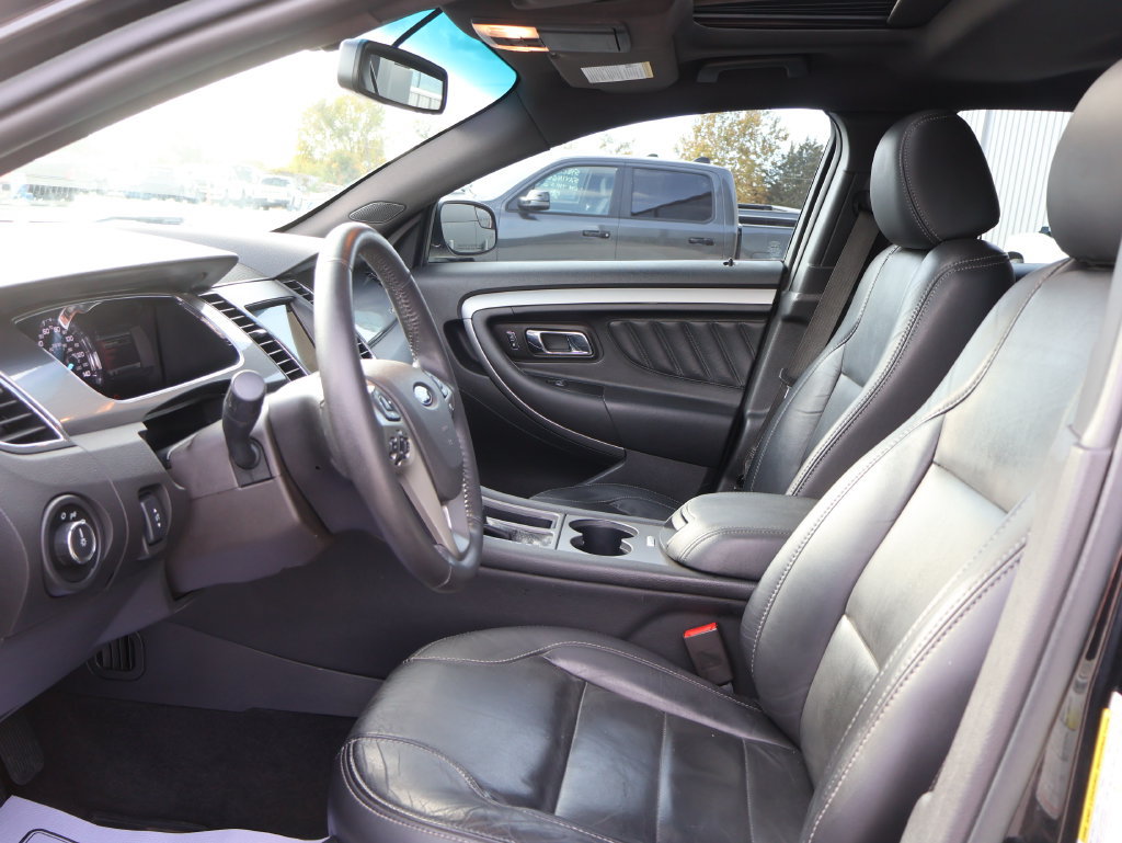 Used 2018 Ford Taurus SEL w/ Equipment Group 201A FWD image 21