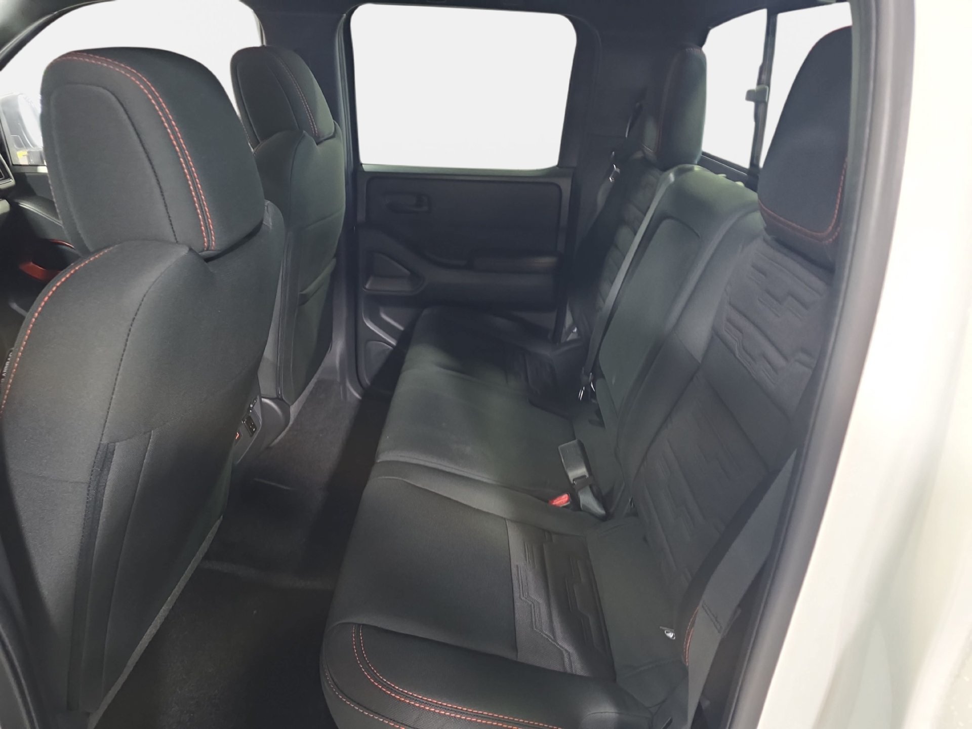 New 2027 Nissan Frontier PRO-4X w/ Pro Convenience Package AWD/4WD image 14