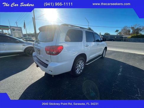 Used 2010 Toyota Sequoia Platinum image 5