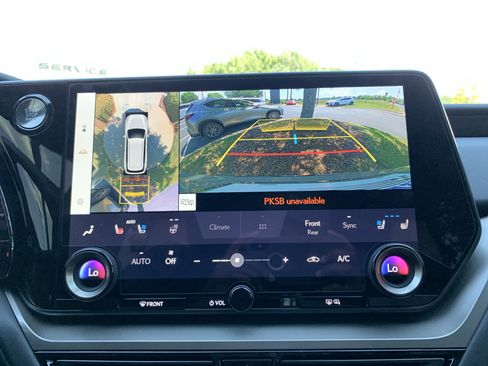 Certified 2026 Lexus TX 350 AWD w/ Technology Package image 25
