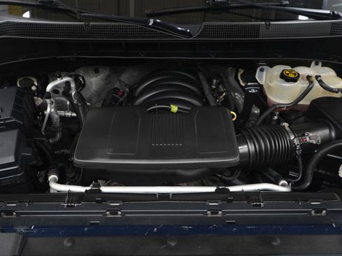 Used 2020 Chevrolet Silverado 1500 Custom w/ Custom Value Package image 31