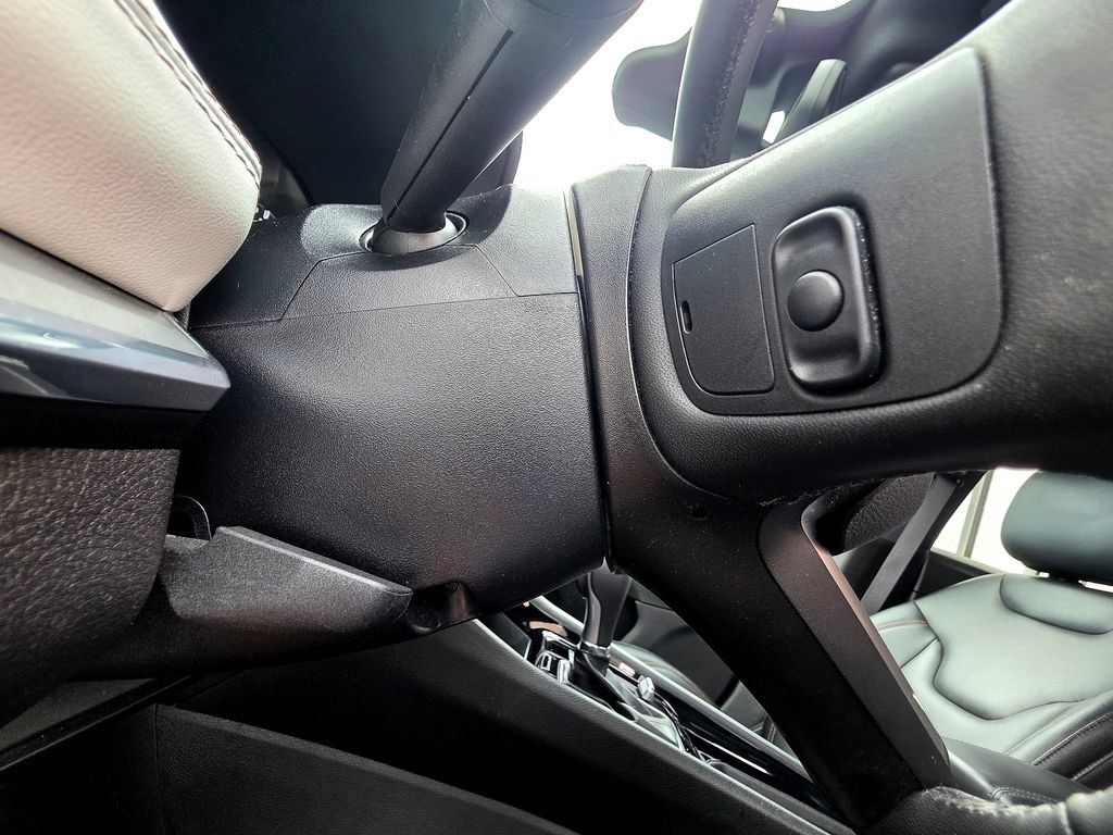 Used 2024 Jeep Compass Limited AWD/4WD image 21