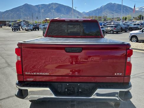 Used 2020 Chevrolet Silverado 3500 LTZ w/ LTZ Premium Package AWD/4WD image 5