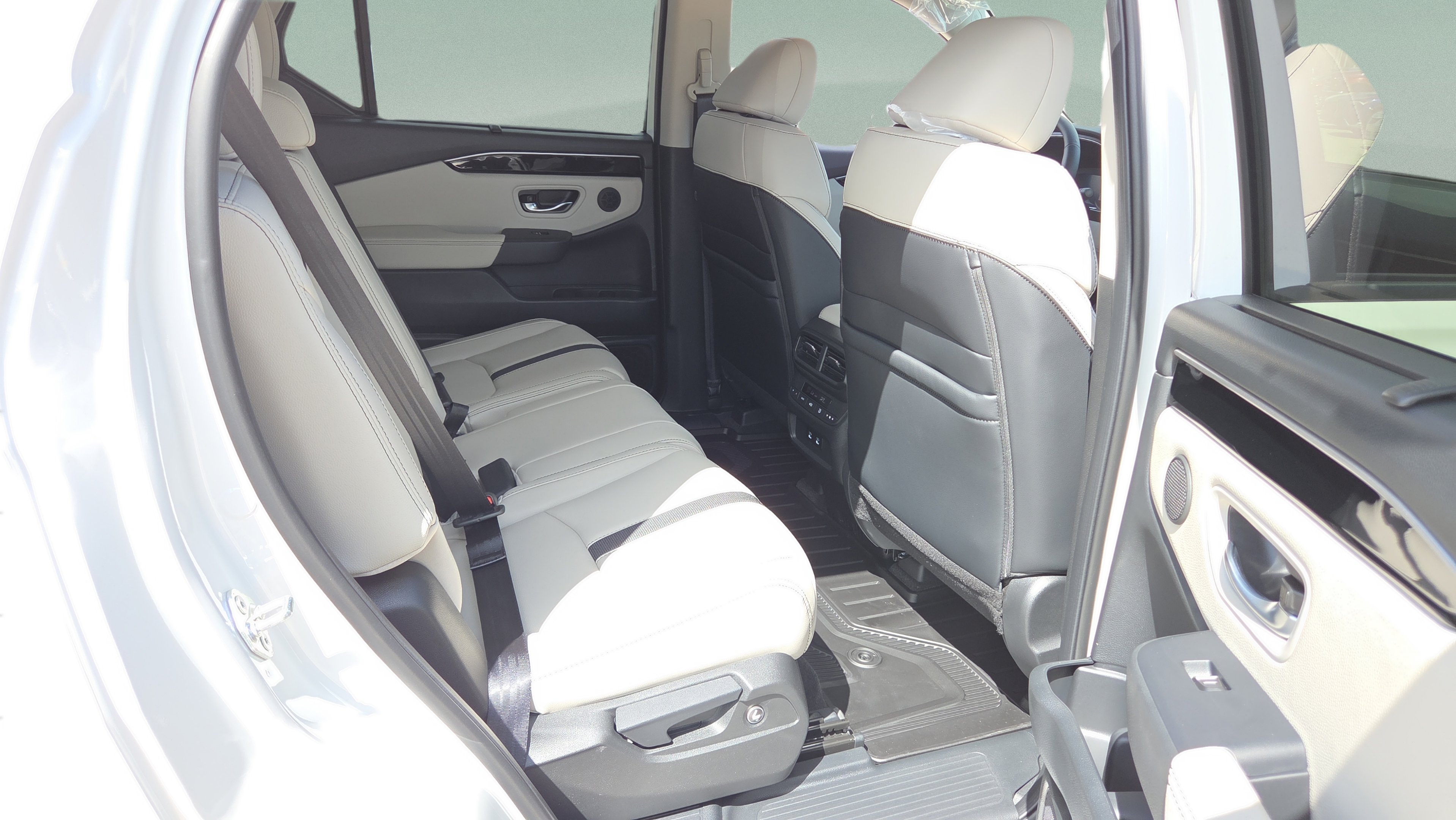 New 2026 Honda Pilot EX-L image 15