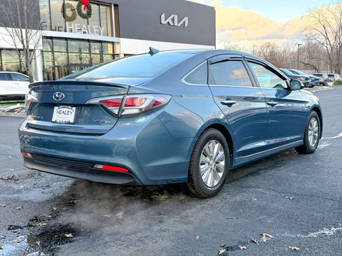 Used 2016 Hyundai Sonata SE image 7