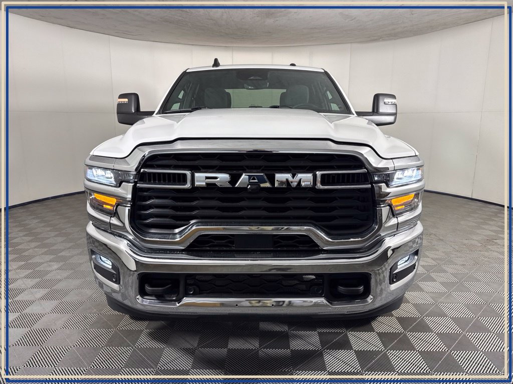 Used 2026 RAM 2500 Big Horn AWD/4WD image 3