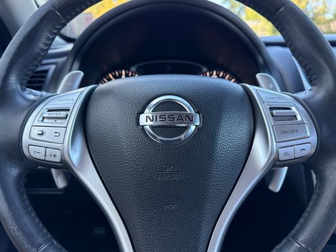Used 2016 Nissan Altima 2.5 SR FWD image 22