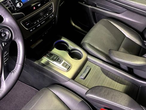 Used 2023 Honda Ridgeline RTL-E image 19