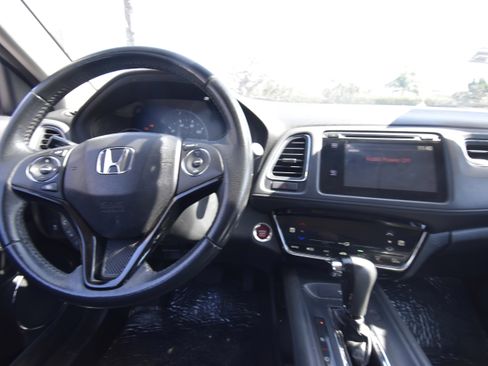 Used 2017 Honda HR-V EX-L image 8