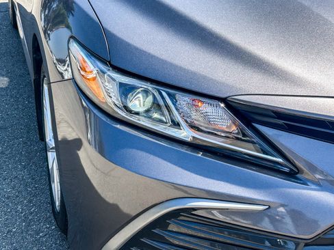 Used 2023 Toyota Camry LE FWD image 4
