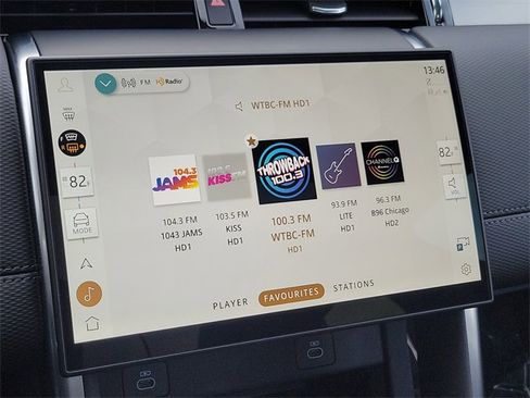 Used 2025 Land Rover Discovery Sport Dynamic SE image 29