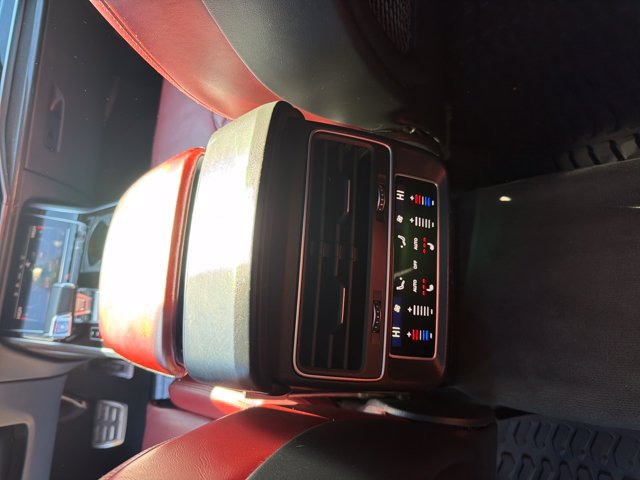 Used 2021 Audi SQ7 Prestige AWD/4WD image 28