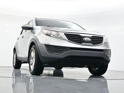 Used 2013 Kia Sportage LX w/ Convenience Pkg image 46