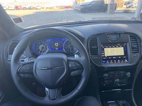 Used 2023 Chrysler 300 S image 14