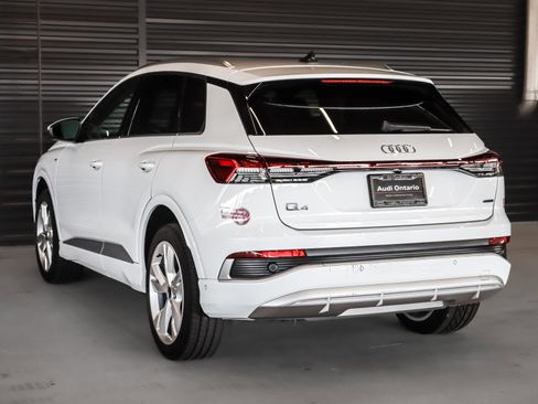 Certified 2023 Audi Q4 e-tron Premium Plus AWD/4WD image 2