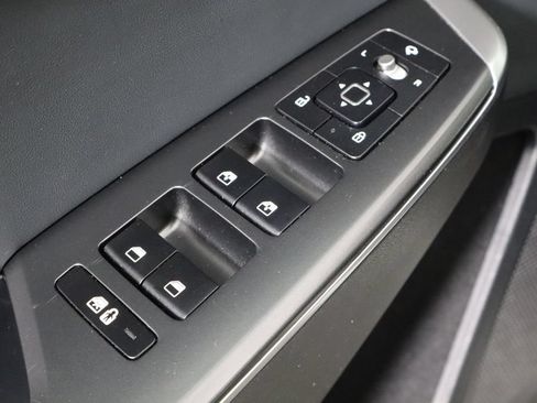 Used 2024 Kia EV6 Light RWD image 14