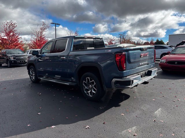 Used 2024 GMC Sierra 1500 SLT w/ SLT Premium Plus Package AWD/4WD image 9