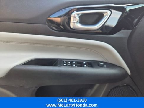 Used 2024 Jeep Compass Limited AWD/4WD image 28