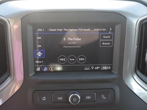 New 2026 Chevrolet Silverado 1500 Custom Trail Boss AWD/4WD image 24