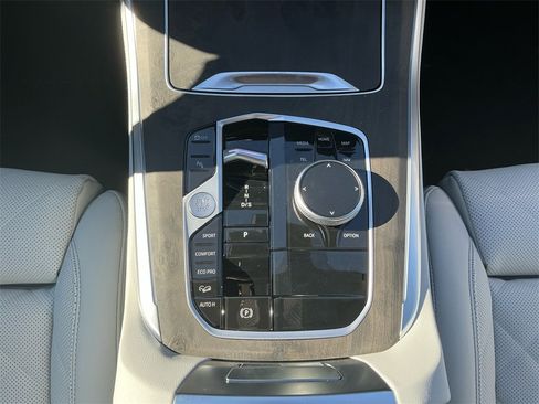 New 2026 BMW X5 xDrive40i image 11