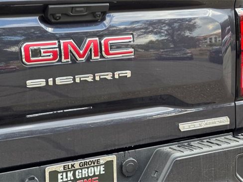 New 2026 GMC Sierra 1500 Elevation image 32