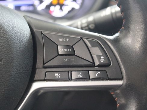 Used 2022 Nissan Sentra SR w/ SR Premium Package image 26