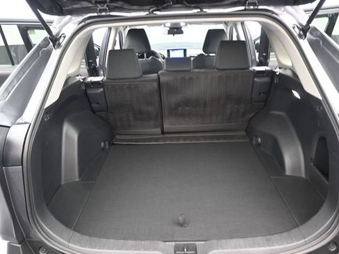 Used 2023 Toyota RAV4 LE AWD/4WD image 15