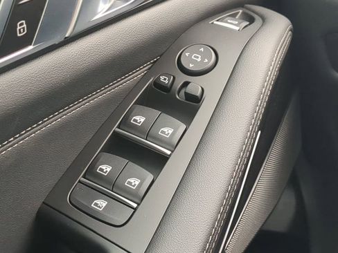 New 2026 BMW X5 sDrive40i image 25