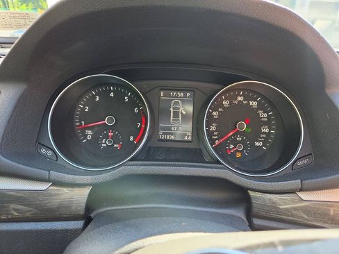 Used 2016 Volkswagen Passat 1.8T FWD image 29