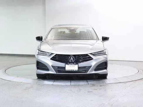 Used 2025 Acura TLX w/ Technology Package image 4