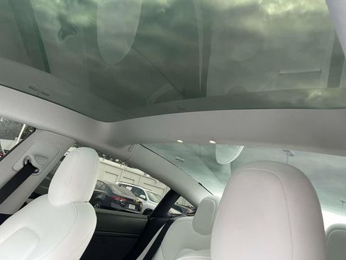 Used 2021 Tesla Model 3 Long Range image 30