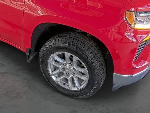 Used 2022 Chevrolet Silverado 1500 LT image 14