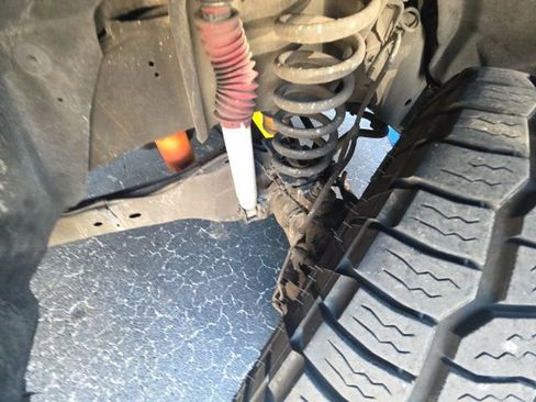 Used 2016 Ford F350 Lariat w/ Lariat Ultimate Package image 17